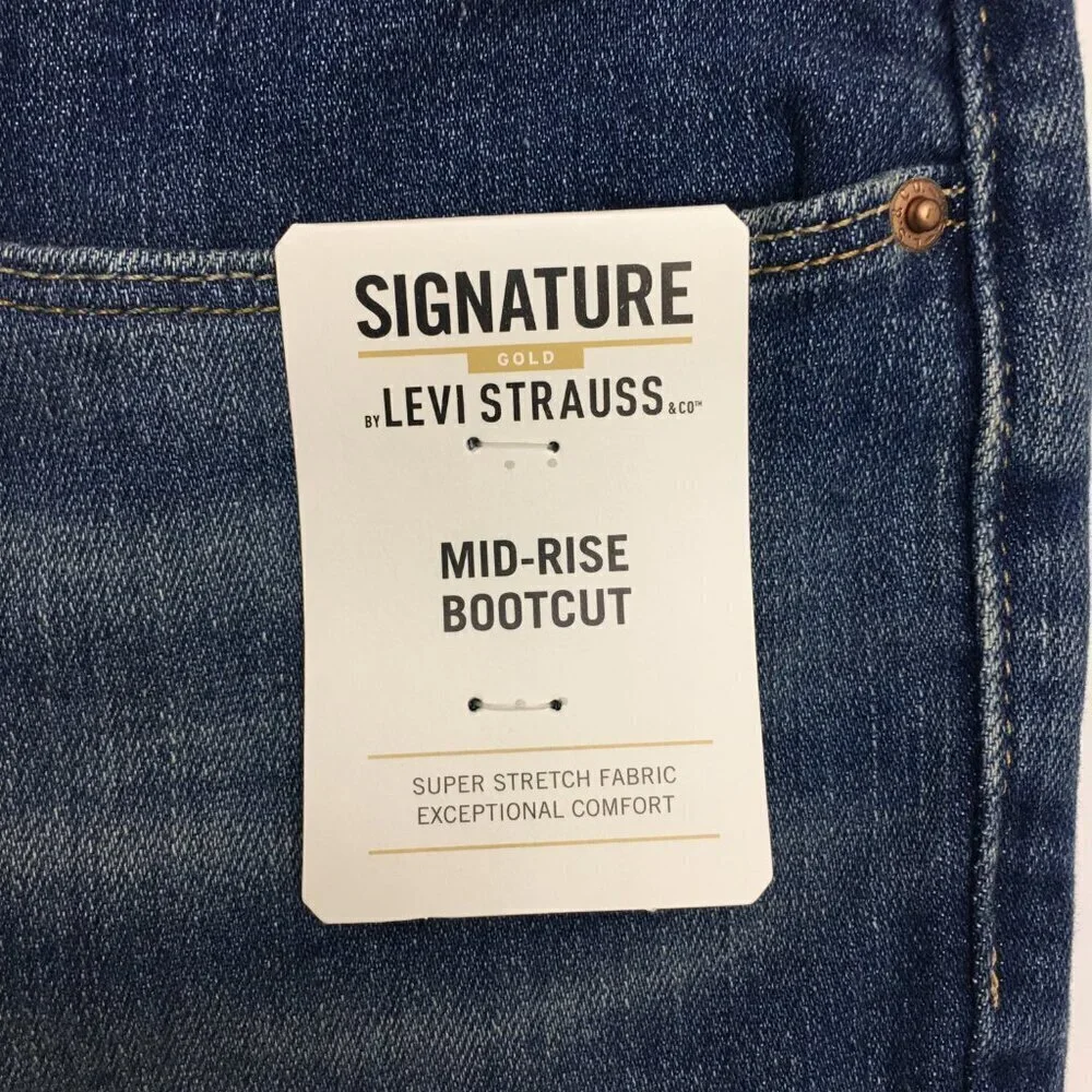 NEW Levi's Signature Jeans Women's Mid Rise Boot Cut Stretch size 12s length 30